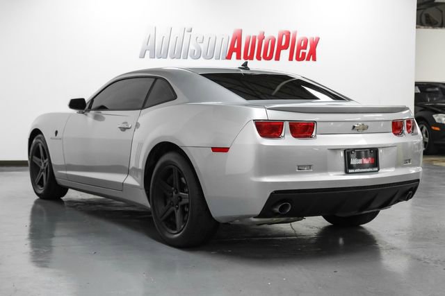 Used 2011 Chevrolet Camaro LT RWD image 9