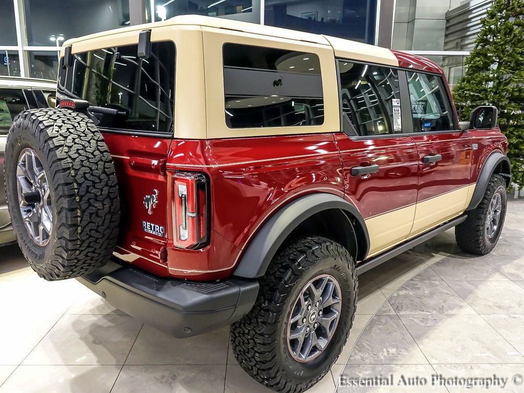 New 2025 Ford Bronco Badlands image 8