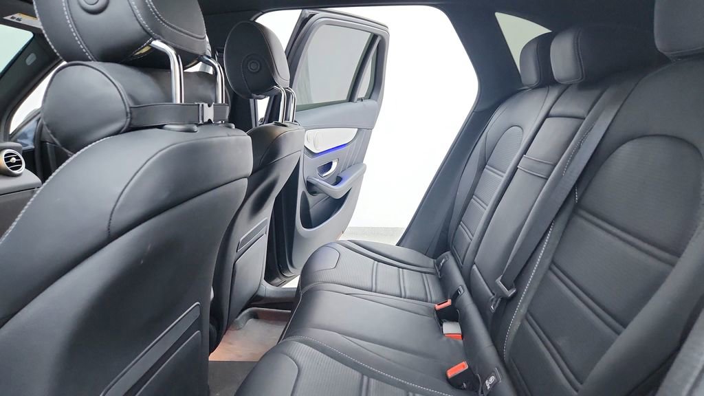 Used 2021 Mercedes-Benz GLC 63 AMG GLC 63 AMG image 31