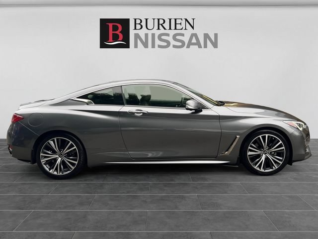Used 2022 INFINITI Q60 3.0t Luxe w/ Essential Package RWD image 6