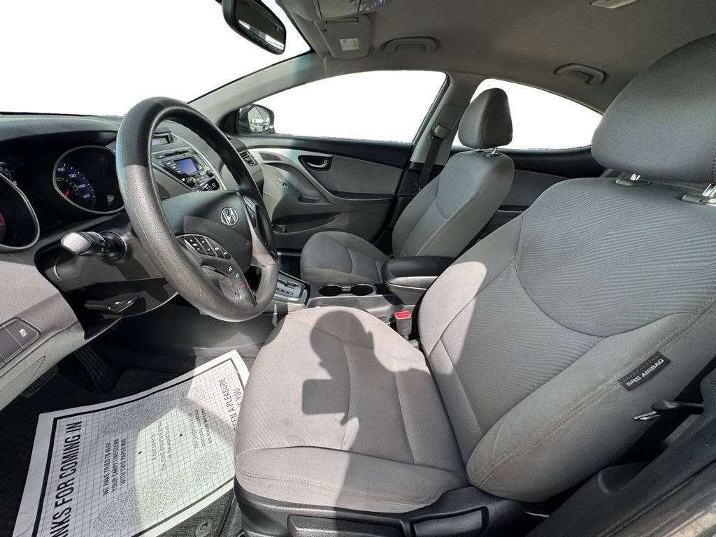 Used 2013 Hyundai Elantra GLS w/ Preferred Pkg FWD image 10