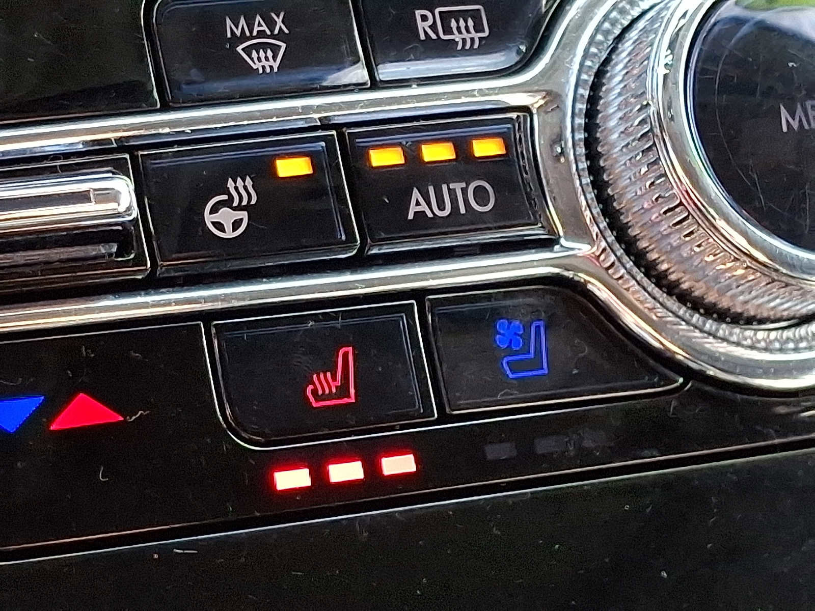 Used 2022 Lincoln Corsair AWD w/ Equipment Group 101A image 25