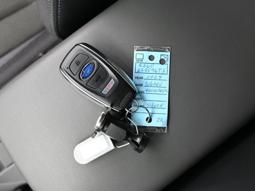Used 2024 Subaru Crosstrek 2.0i Premium image 18