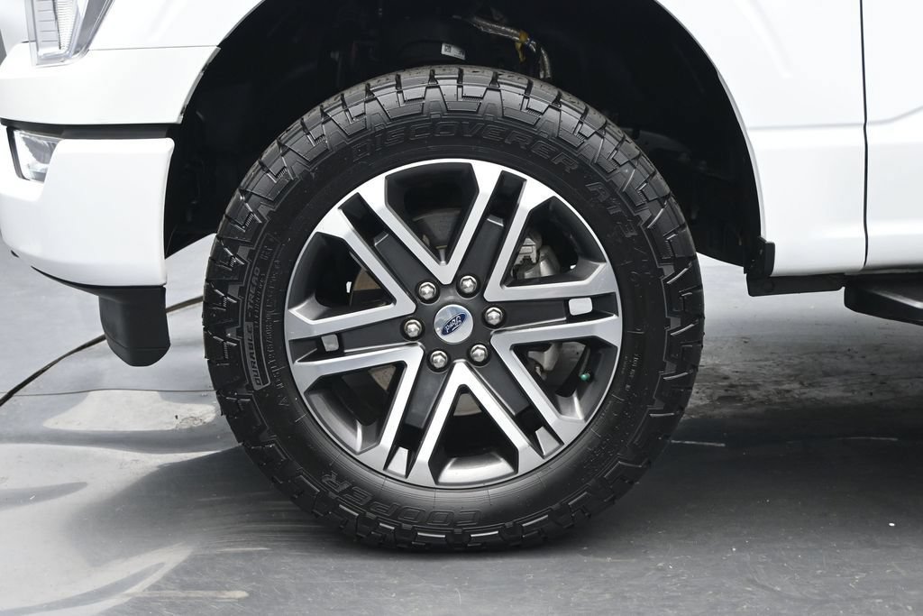 Used 2022 Ford F150 XL w/ STX Appearance Package AWD/4WD image 16