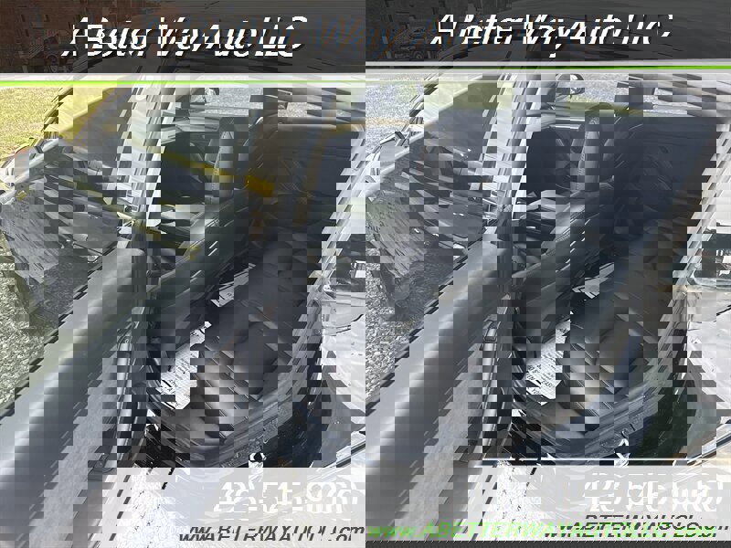 Used 2022 Tesla Model 3 Performance image 8