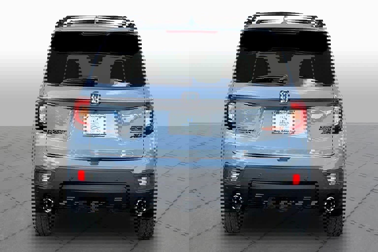 Used 2023 Honda Passport TrailSport image 5