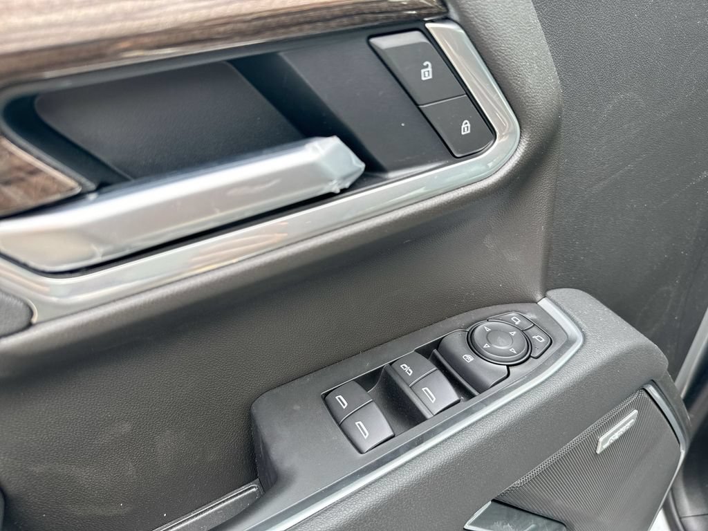 New 2026 Chevrolet Silverado 1500 RST AWD/4WD image 15