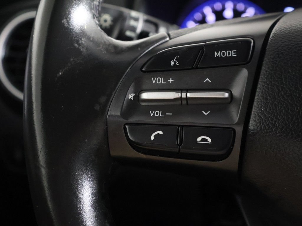 Used 2021 Hyundai Kona Ultimate w/ Cargo Package AWD/4WD image 41