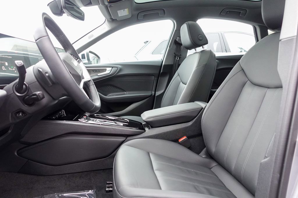 Used 2025 Audi A5 2.0T Premium w/ Premium Plus AWD/4WD image 12