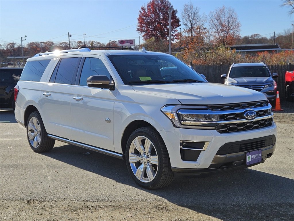 Used 2022 Ford Expedition Max King Ranch image 6