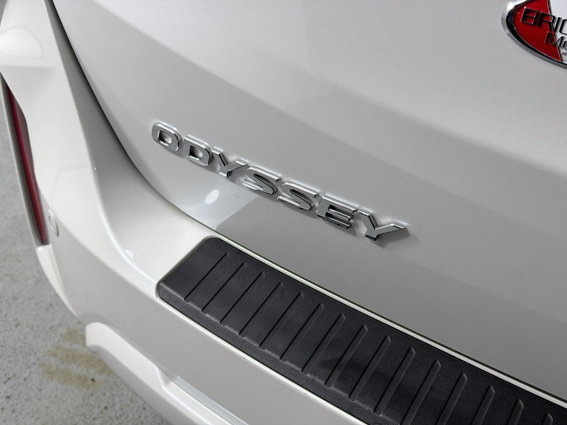 Certified 2025 Honda Odyssey Touring image 13