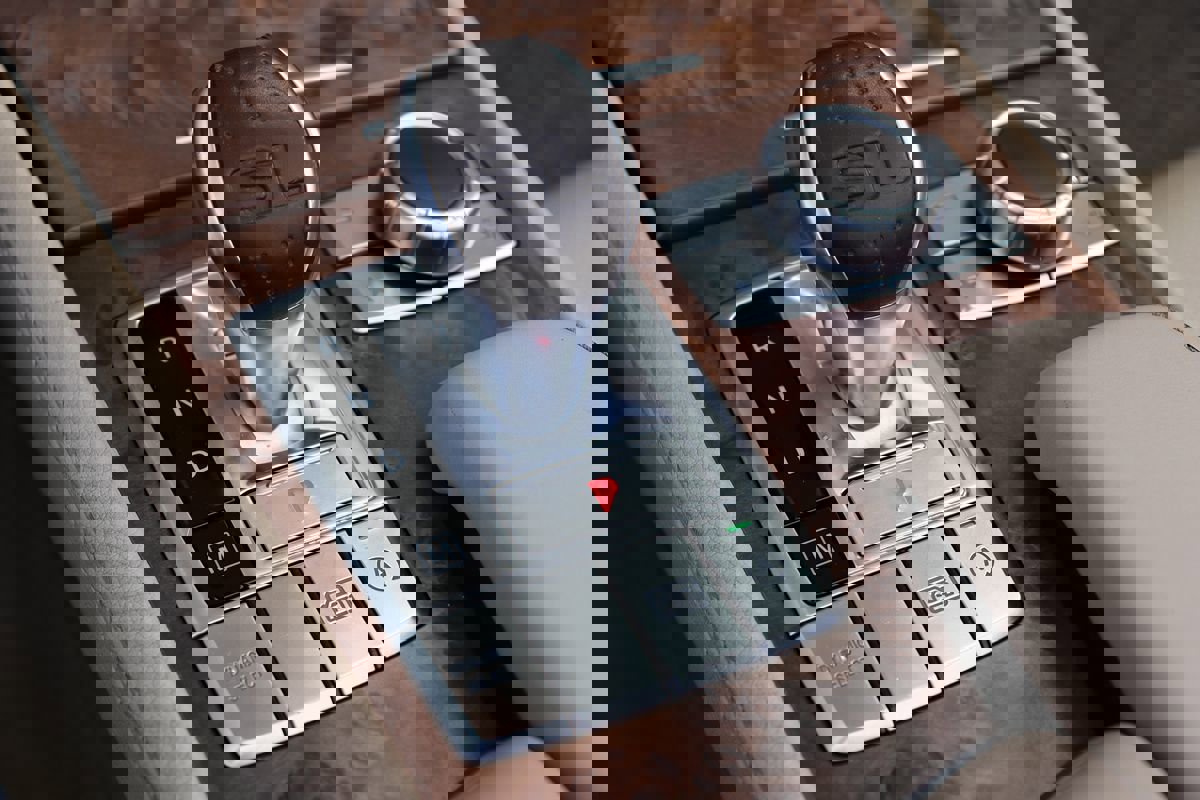 Used 2017 Mercedes-Benz SL 550 w/ Driver Assistance Package image 29