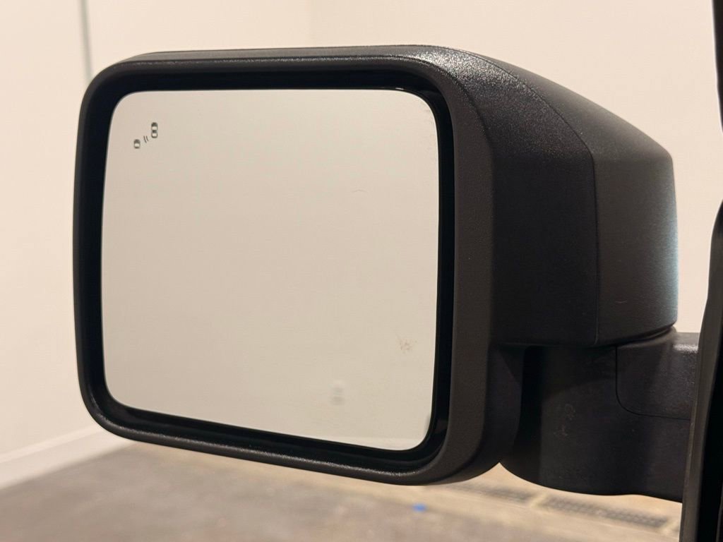 Used 2025 Ford Bronco Big Bend image 12