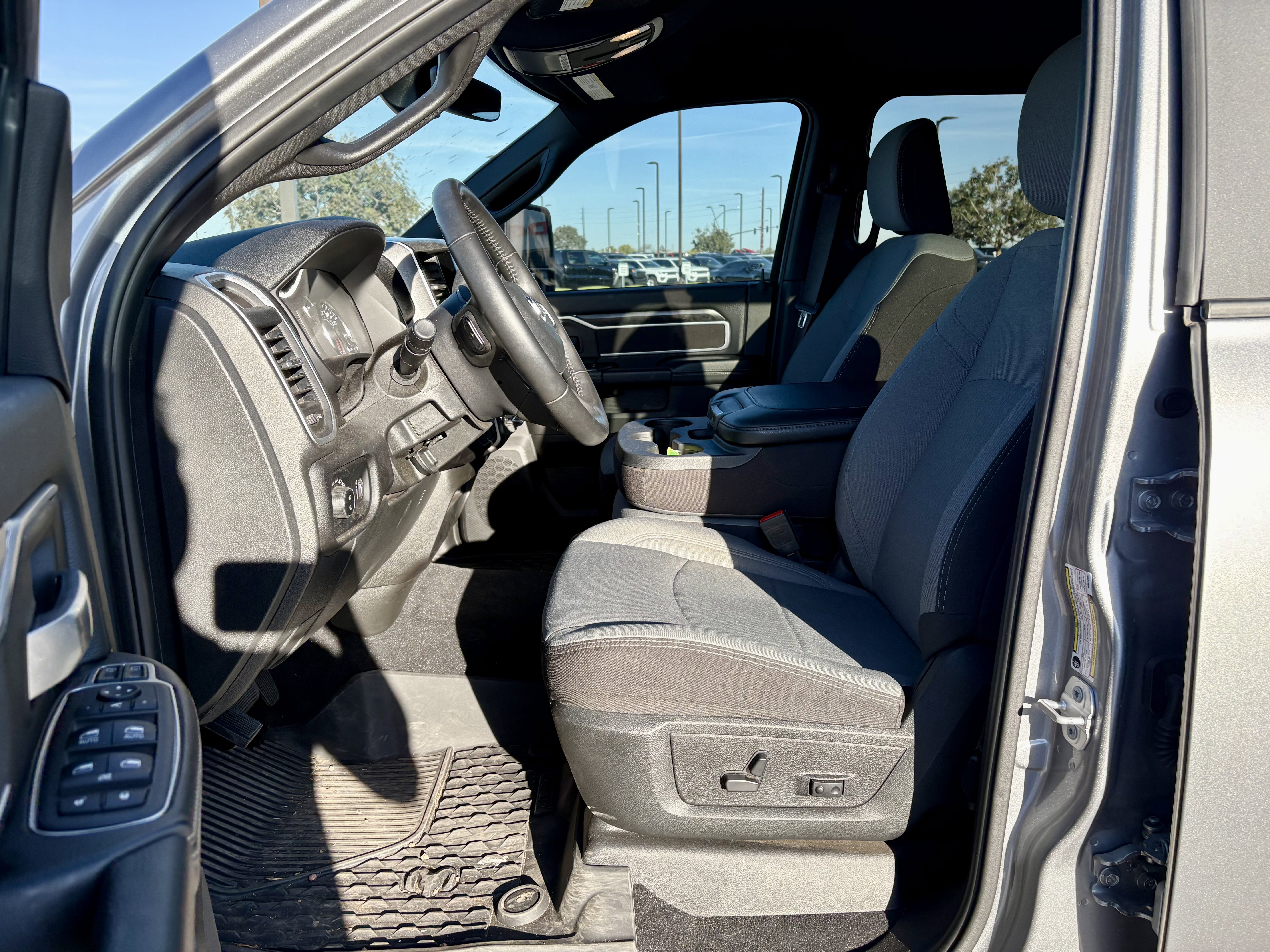 Used 2024 RAM 2500 Big Horn image 15