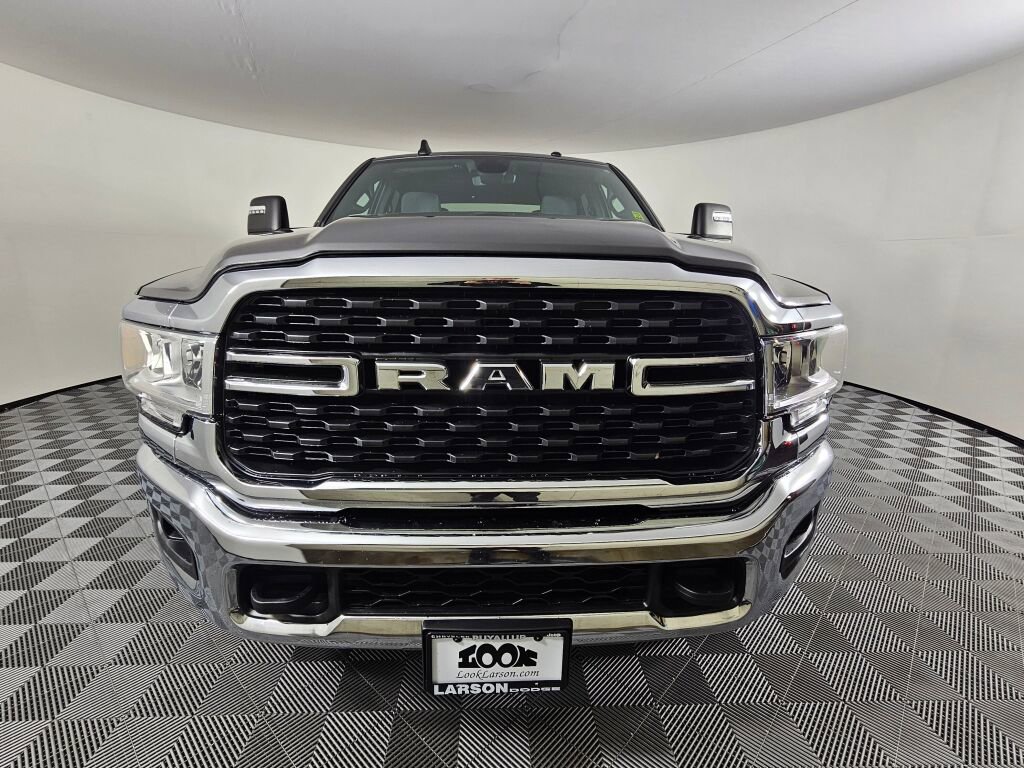 Used 2024 RAM 3500 Big Horn image 8