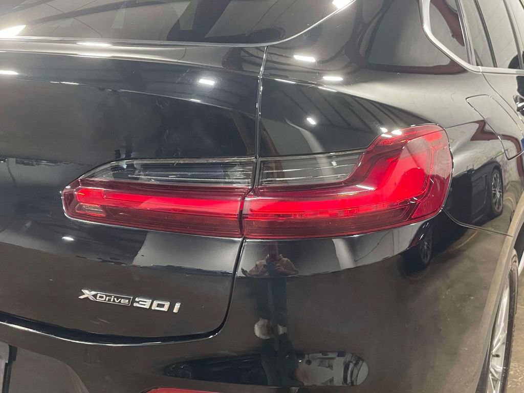 Used 2019 BMW X4 xDrive30i w/ Convenience Package image 11