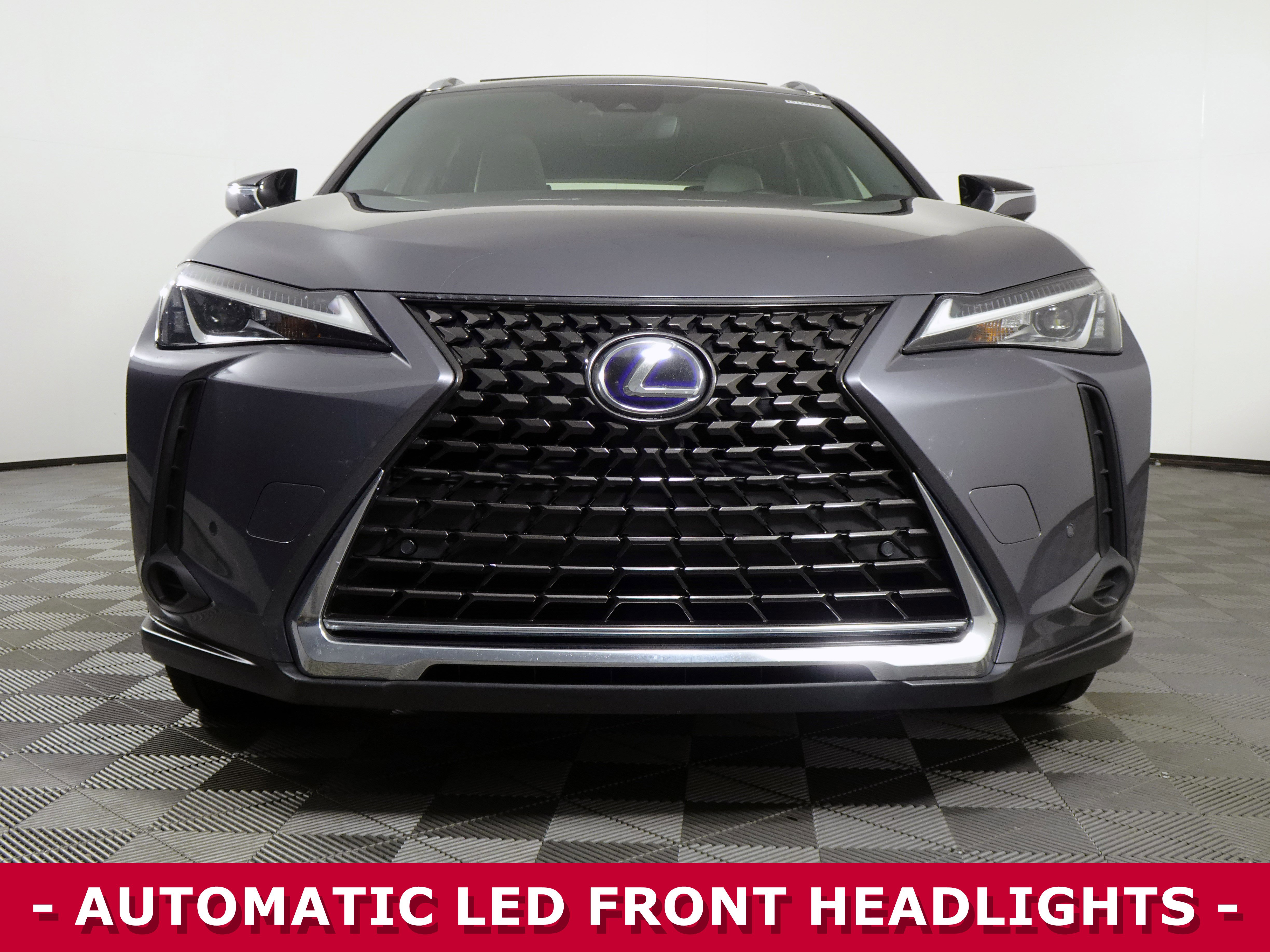 Used 2020 Lexus UX 250h w/ Premium Package image 2