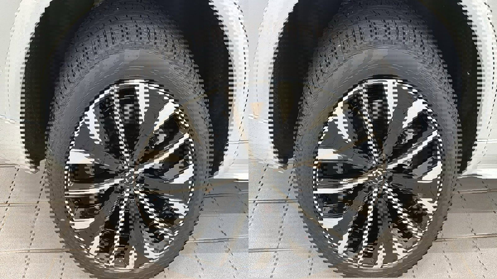 New 2026 Volvo XC90 B6 Ultra w/ Protection Package Premier image 32