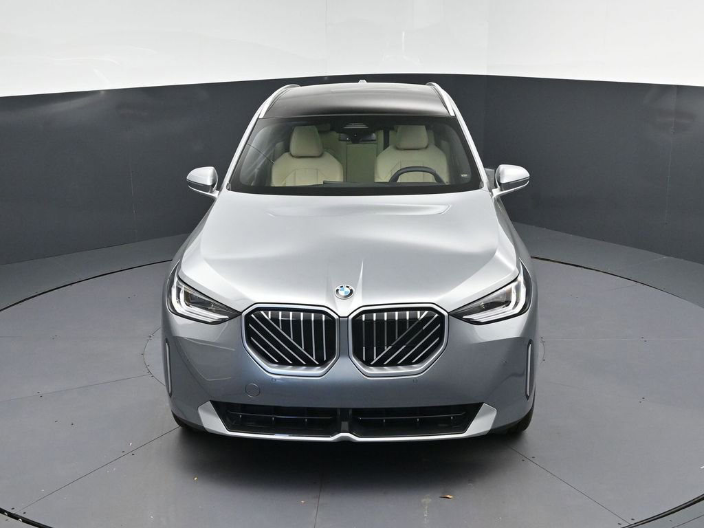 Certified 2025 BMW X3 xDrive30i w/ Convenience Package image 37