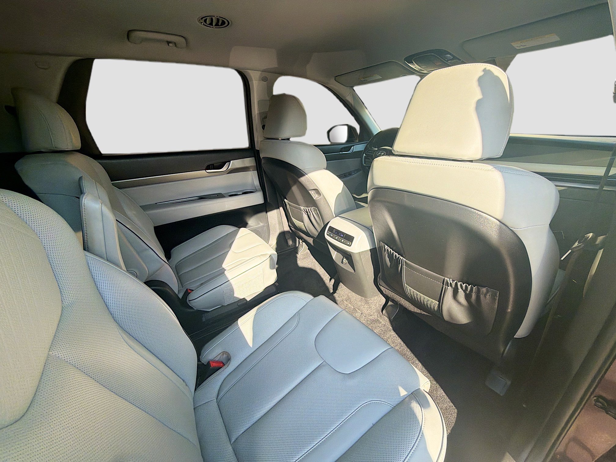Used 2023 Hyundai Palisade SEL FWD image 28