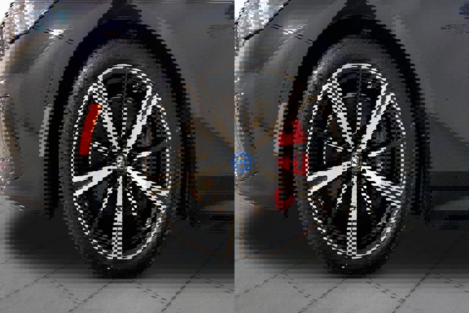 Certified 2024 BMW i5 M60 w/ Executive Package AWD/4WD image 10