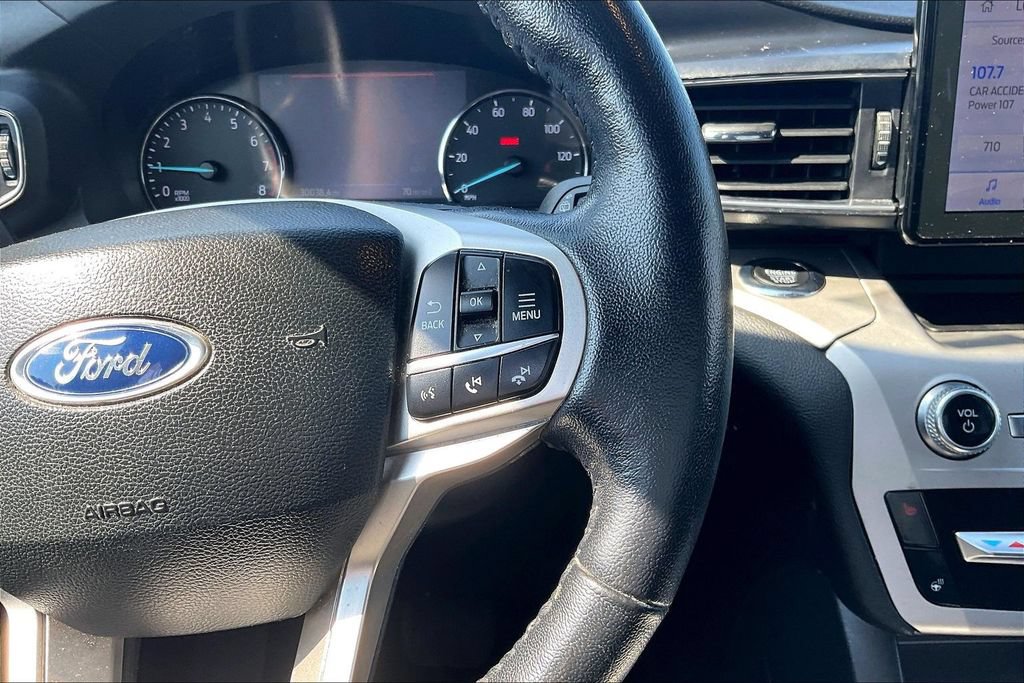 Certified 2022 Ford Explorer XLT w/ Equipment Group 202A AWD/4WD image 19