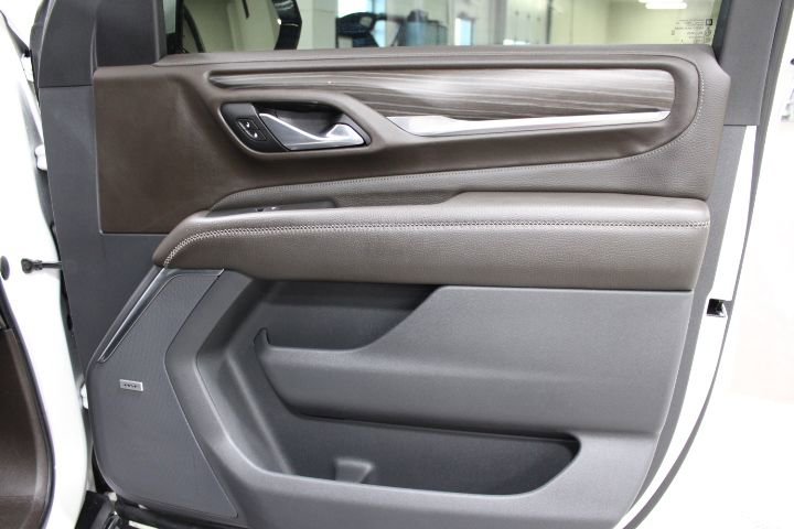 Used 2021 GMC Yukon XL Denali w/ Denali Ultimate Package image 32