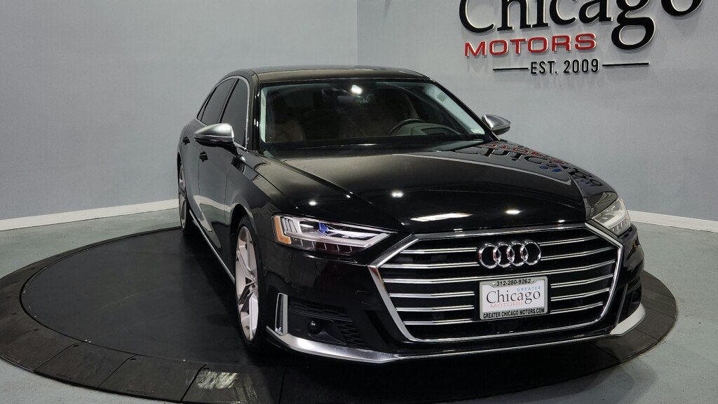 Used 2020 Audi S8 L w/ S8 Executive Package AWD/4WD image 3
