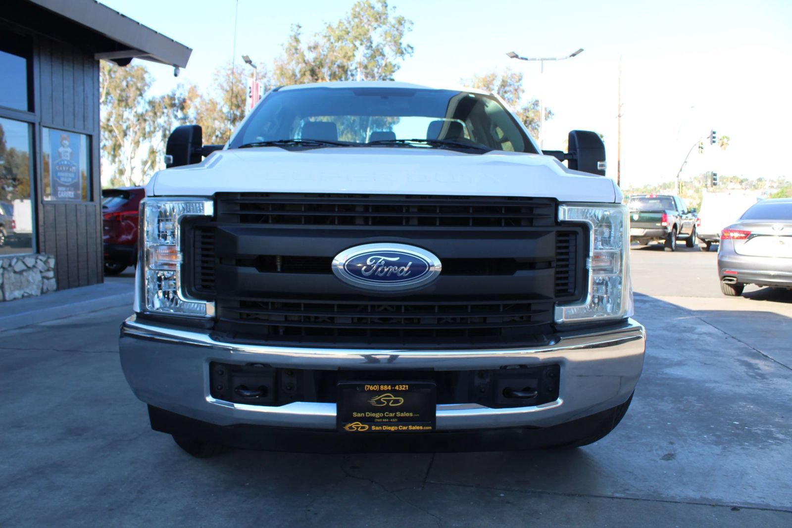 Used 2017 Ford F250 XL w/ Power Equipment Group RWD image 8
