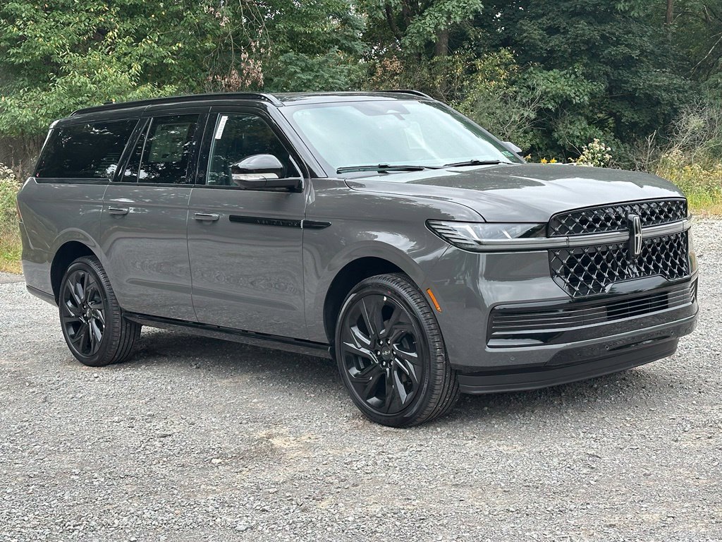 New 2027 Lincoln Navigator L Black Label AWD/4WD image 31