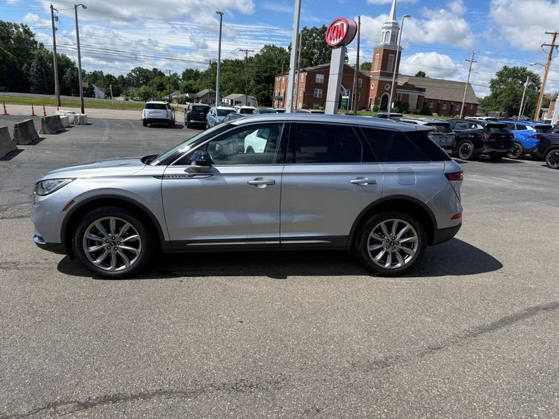 Used 2021 Lincoln Corsair AWD w/ Premium Package image 5