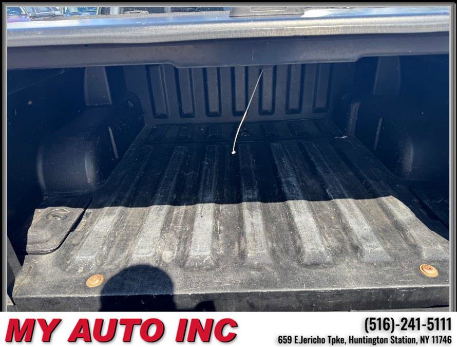 Used 2010 Ford Explorer Sport Trac XLT image 30