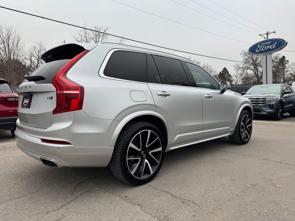 Used 2020 Volvo XC90 T6 Momentum w/ Protection Package Premier image 5