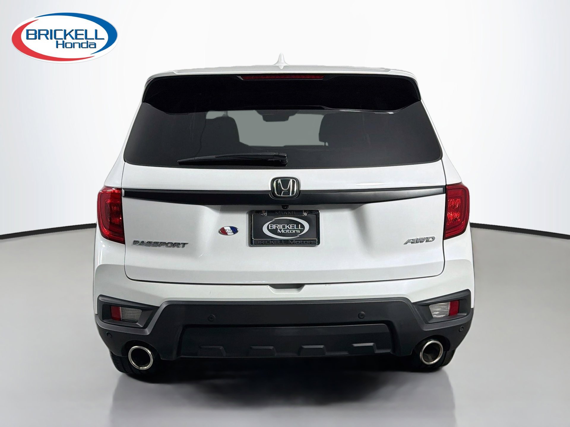 Used 2023 Honda Passport EX-L image 4