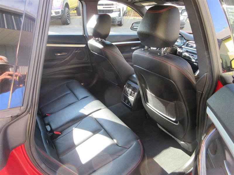 Used 2015 BMW 335i Gran Turismo xDrive image 23