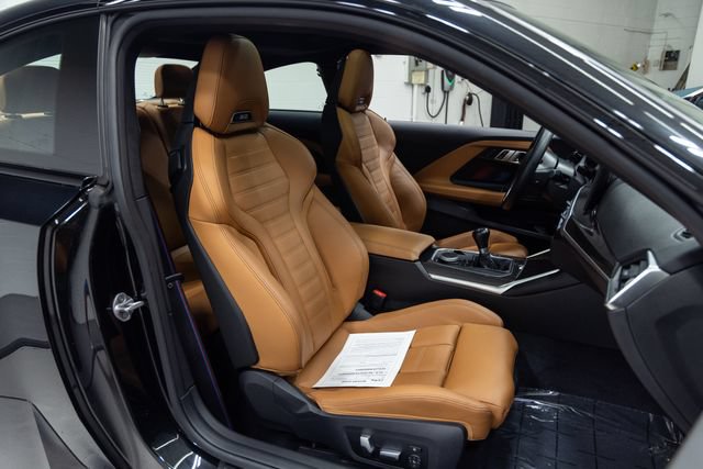 Used 2023 BMW M2 w/ Lighting Package RWD image 24