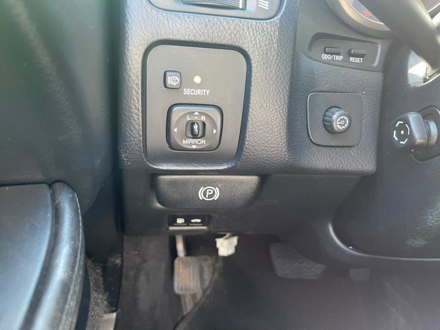 Used 2002 Lexus SC 430 Convertible image 18