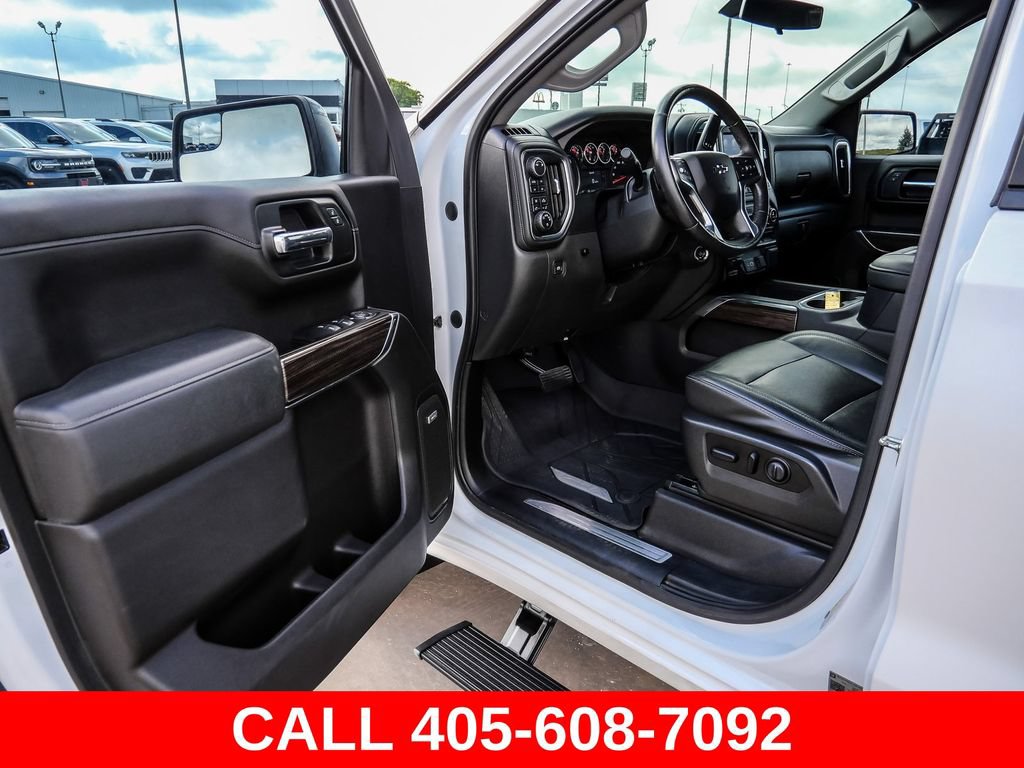 Used 2019 Chevrolet Silverado 1500 RST AWD/4WD image 32