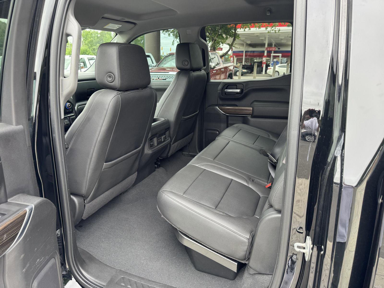 Used 2021 Chevrolet Silverado 1500 RST w/ Texas Edition Plus AWD/4WD image 7
