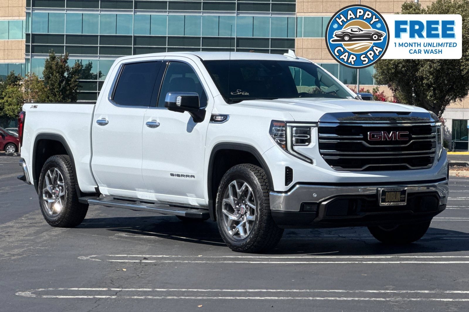 Used 2026 GMC Sierra 1500 SLT w/ SLT Premium Plus Package AWD/4WD image 1