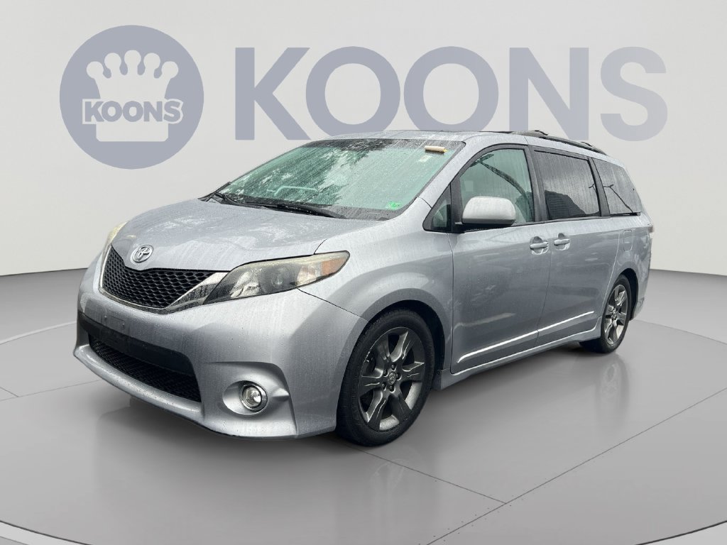 Used 2011 Toyota Sienna SE w/ Preferred Pkg FWD image 1