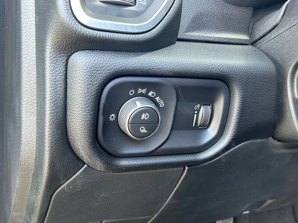 New 2026 RAM 2500 Big Horn AWD/4WD image 46