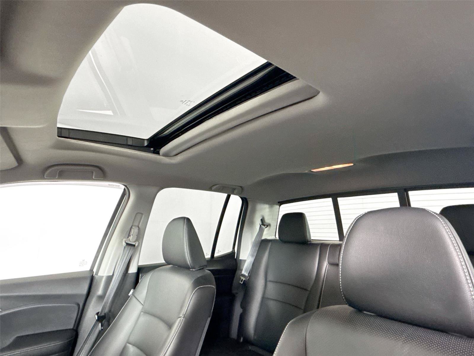 Used 2025 Honda Ridgeline RTL image 6