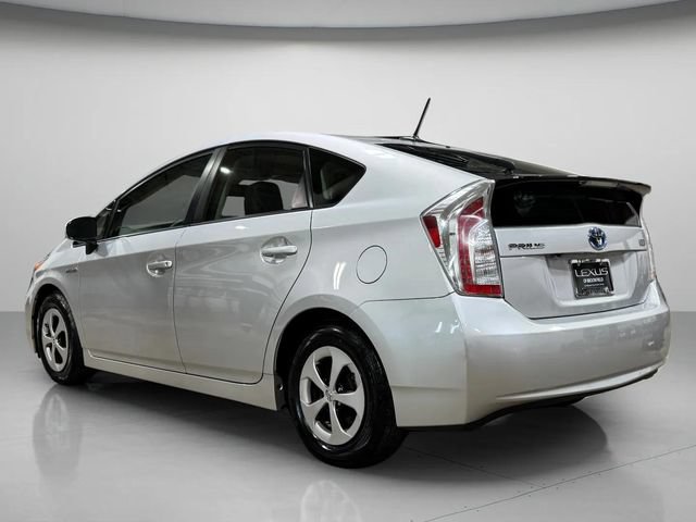 Used 2013 Toyota Prius Four w/ Deluxe Solar Roof Pkg FWD image 5