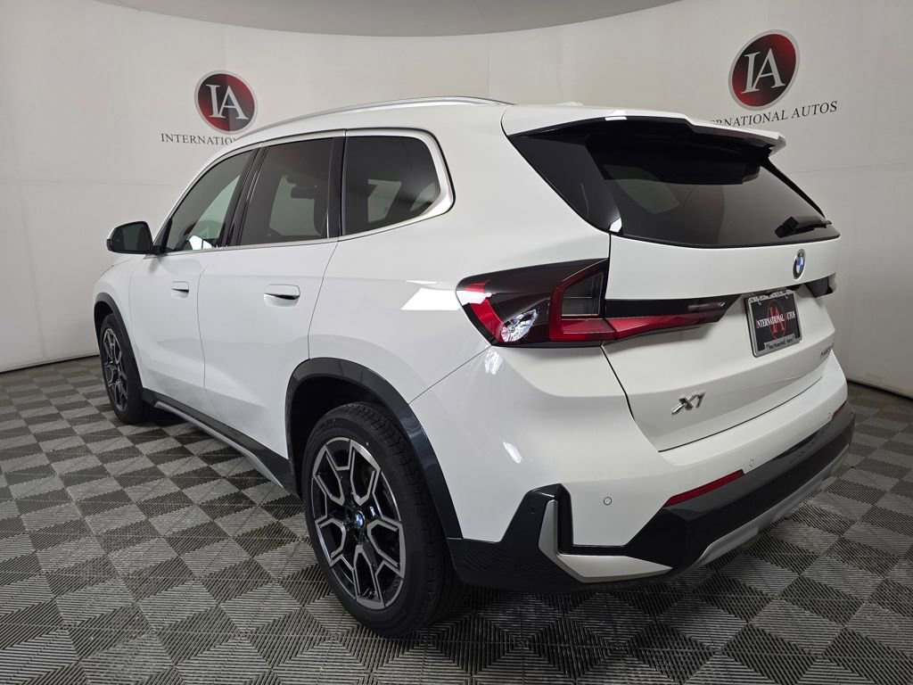 Used 2025 BMW X1 xDrive28i w/ Technology Package image 7