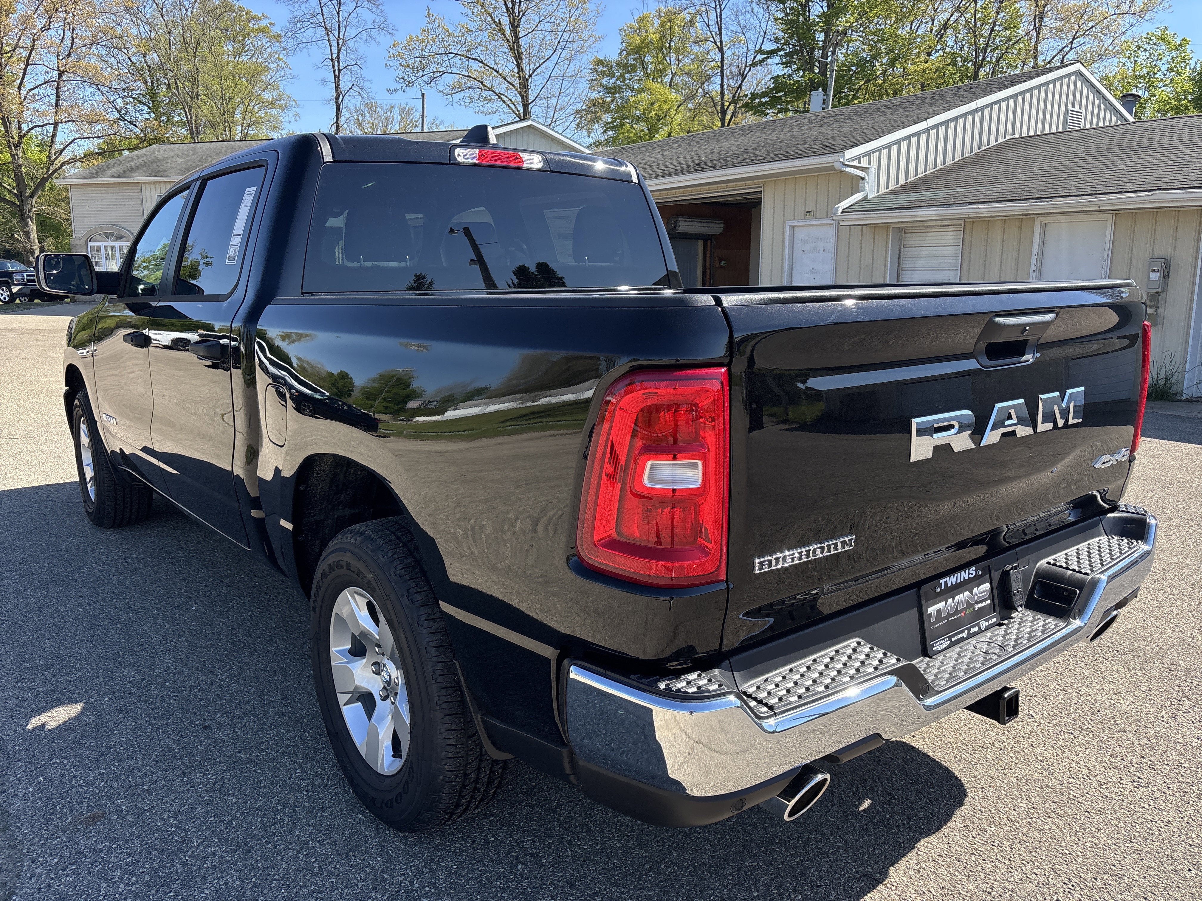 New 2026 RAM 1500 Big Horn AWD/4WD image 7
