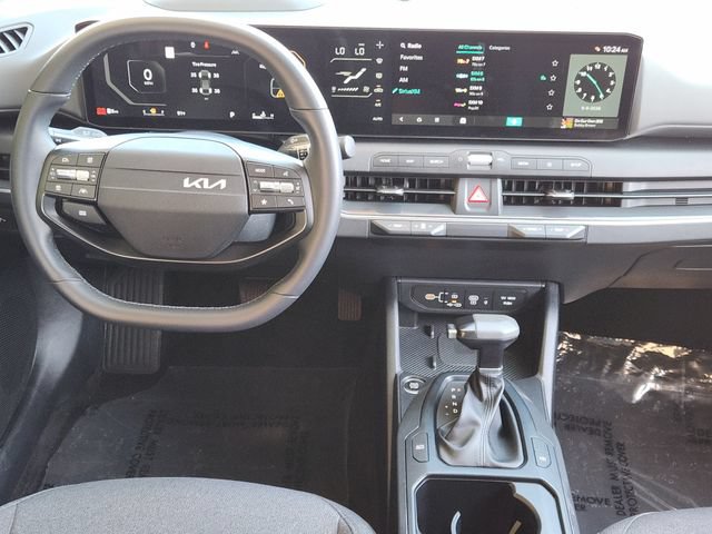 Used 2025 Kia K4 EX FWD image 27