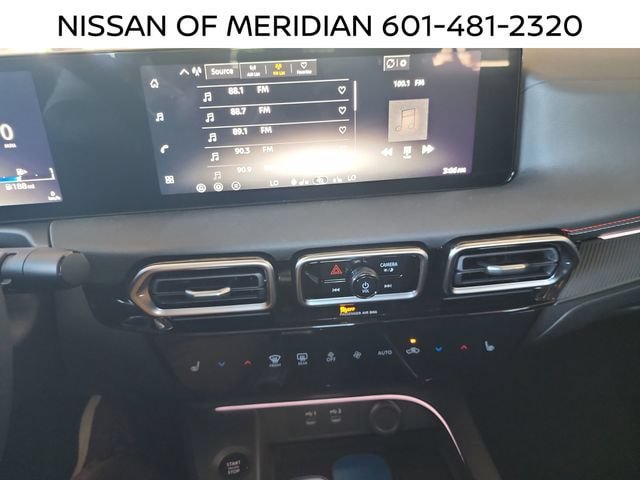 New 2027 Nissan Sentra SR w/ SR Premium Package FWD image 18