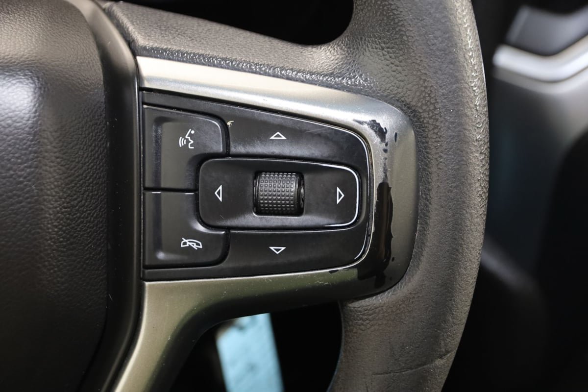 Used 2020 Chevrolet Silverado 2500 LT AWD/4WD image 29