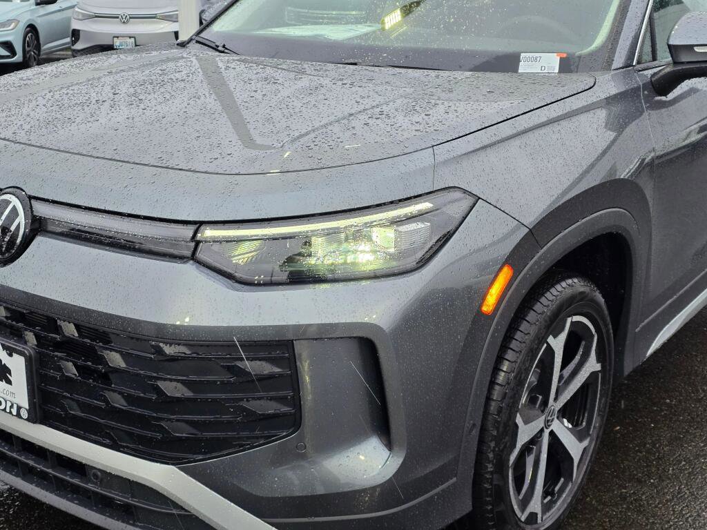 New 2026 Volkswagen Tiguan SE image 10